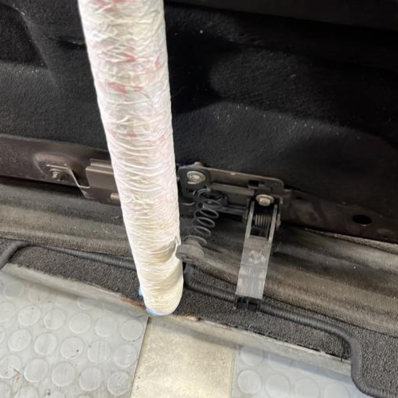 Capot RENAULT GRAND SCENIC 3 Photo n°8