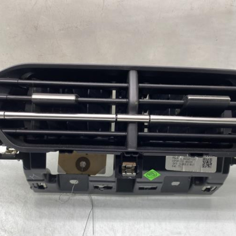 Aerateur tableau de bord PEUGEOT 208 2 Photo n°2