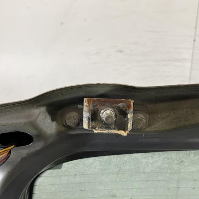 Malle/Hayon arriere NISSAN MICRA 3 Photo n°7