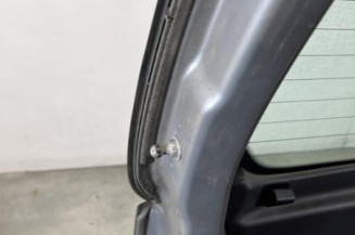 Malle/Hayon arriere NISSAN MICRA 3