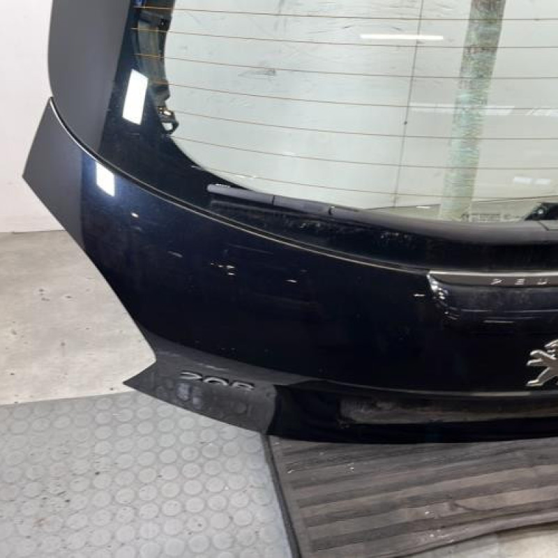 Malle/Hayon arriere PEUGEOT 208 1 Photo n°5