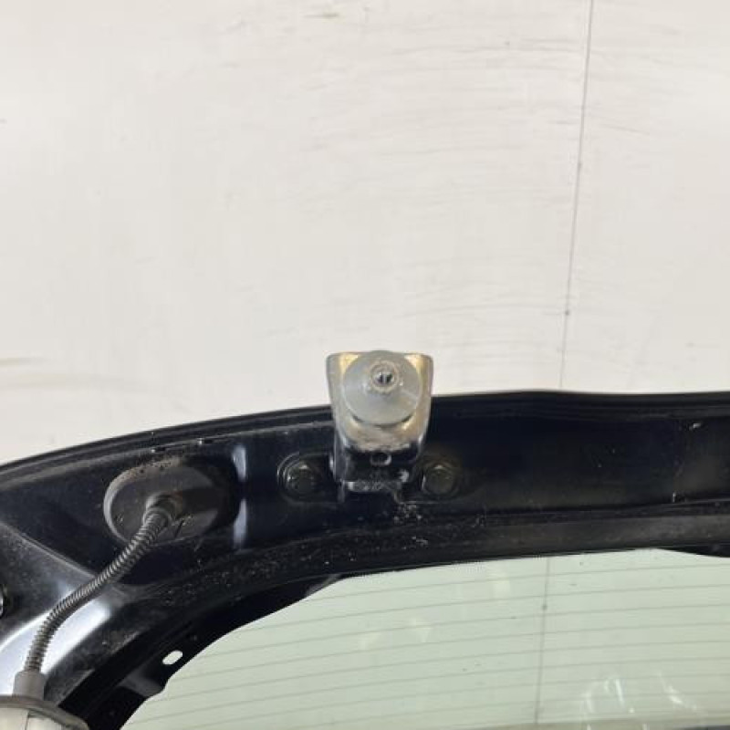 Malle/Hayon arriere PEUGEOT 208 1 Photo n°6