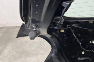 Malle/Hayon arriere PEUGEOT 208 1