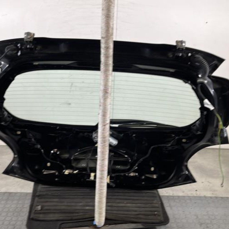 Malle/Hayon arriere PEUGEOT 208 1 Photo n°10