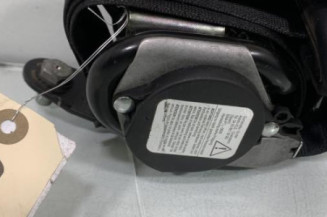 Pretensionneur de ceinture avant gauche MERCEDES VITO 639