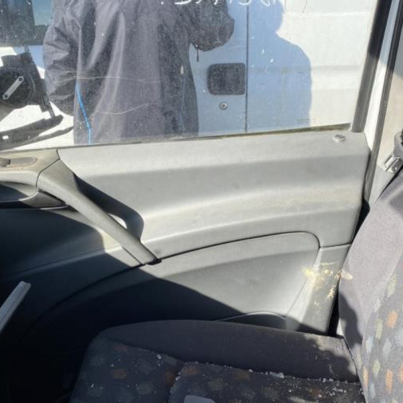 Pretensionneur de ceinture avant gauche MERCEDES VITO 639 Photo n°10