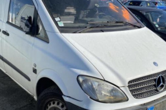 Pretensionneur de ceinture avant gauche MERCEDES VITO 639