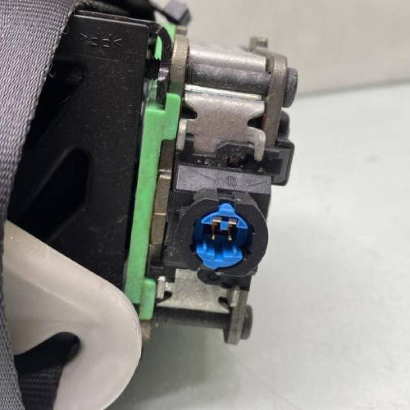 Pretensionneur de ceinture avant droit CITROEN BERLINGO 2 Photo n°3