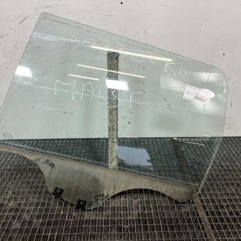 Vitre arriere gauche DACIA LOGAN MCV 1 Photo n°1