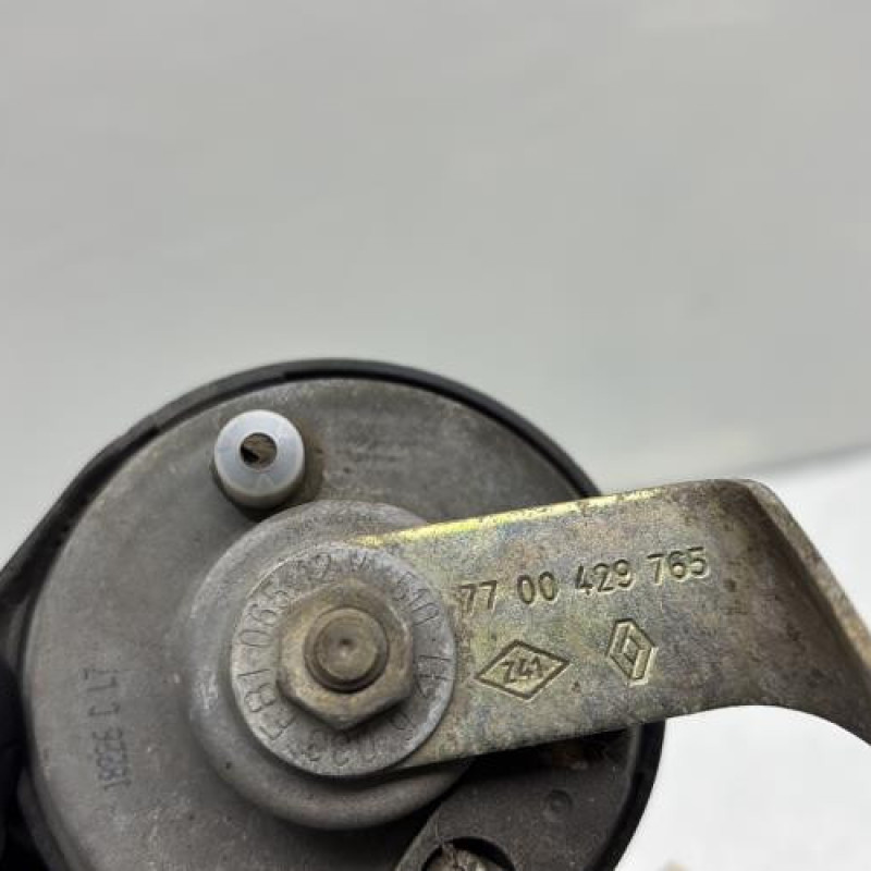 Avertisseur/Klaxon RENAULT TWINGO 1 Photo n°5