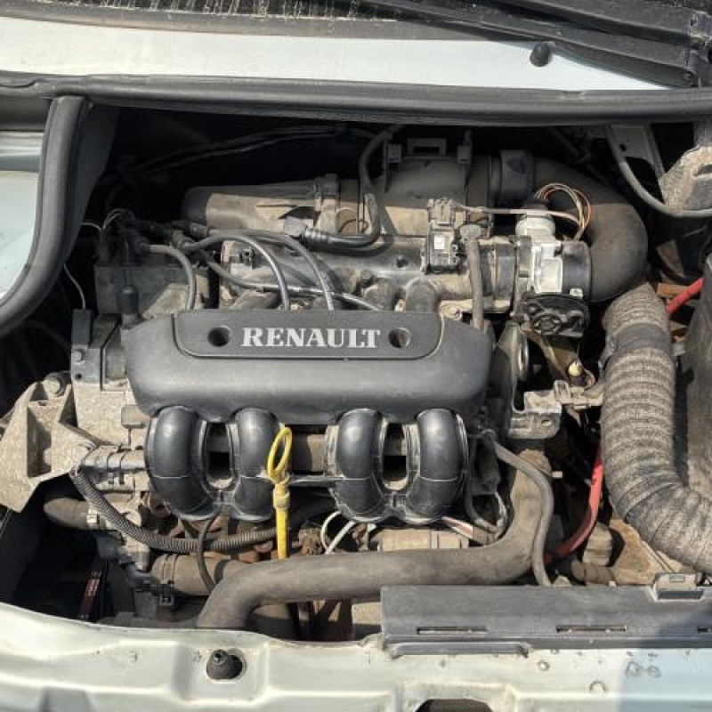 Amortisseur avant droit RENAULT TWINGO 1 Photo n°17