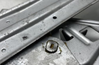 Leve vitre electrique avant gauche RENAULT TWINGO 1