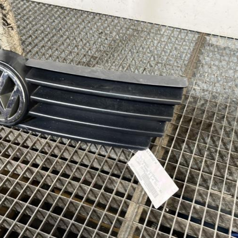 Calandre VOLKSWAGEN POLO 3 Photo n°3