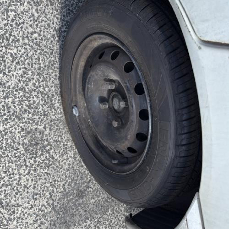 Vitre arriere droit PEUGEOT 306 Photo n°13