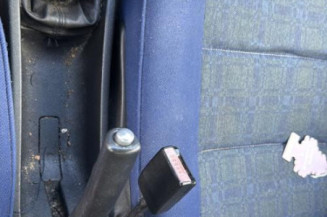 Vitre arriere droit PEUGEOT 306