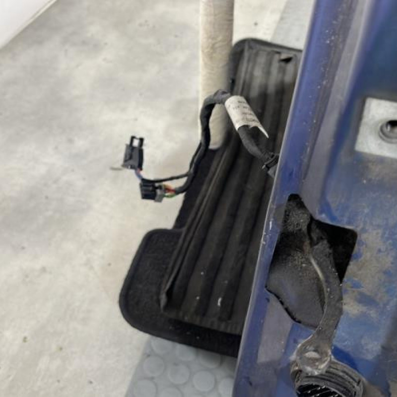 Porte avant gauche PEUGEOT 306 Photo n°4