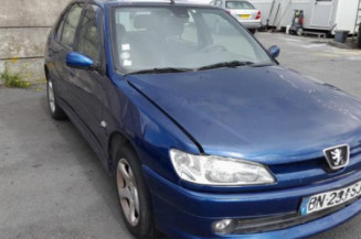 Porte avant gauche PEUGEOT 306