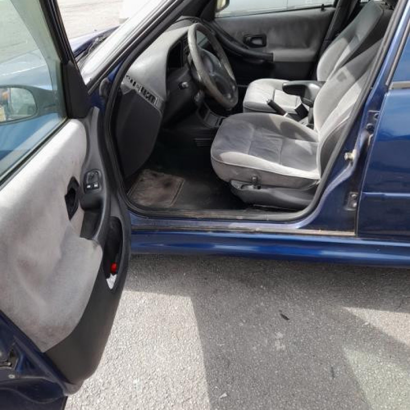Porte avant gauche PEUGEOT 306 Photo n°15