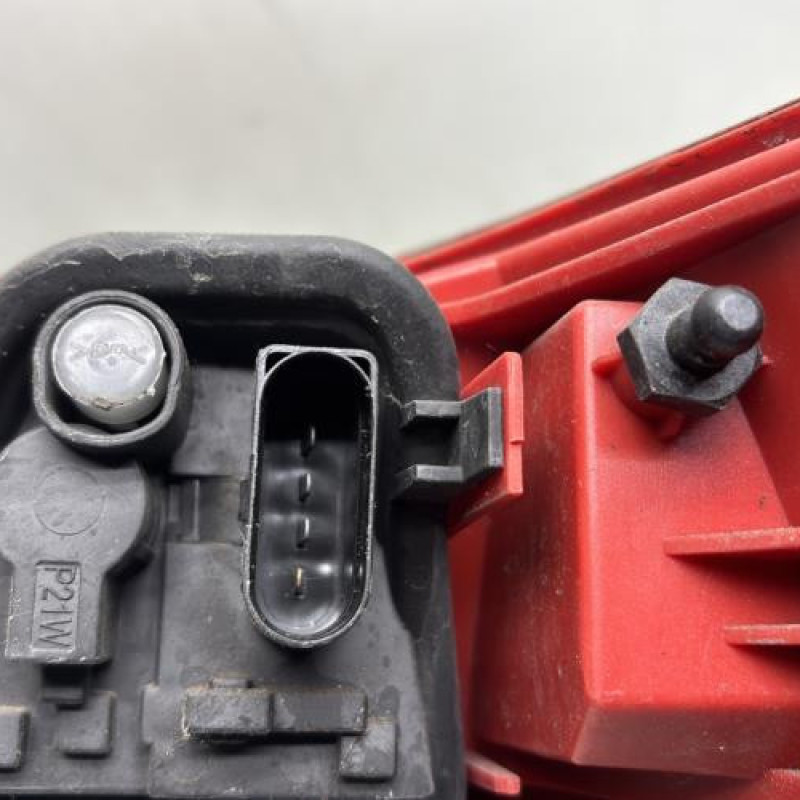 Feu arriere principal gauche (feux) AUDI A6 3 Photo n°4