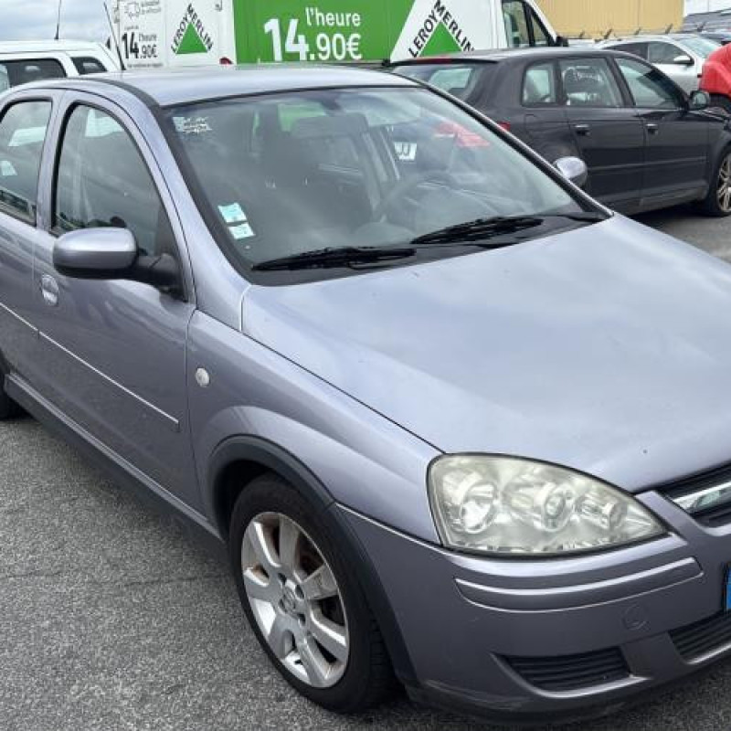 Aile avant droit OPEL CORSA C Photo n°16