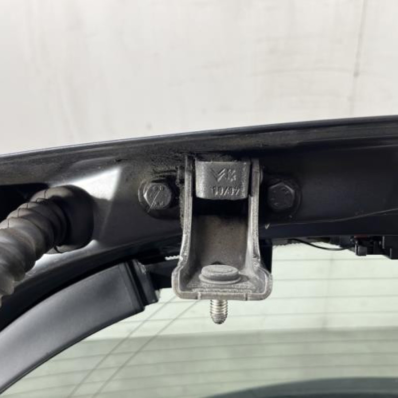 Malle/Hayon arriere PEUGEOT 308 1 Photo n°6