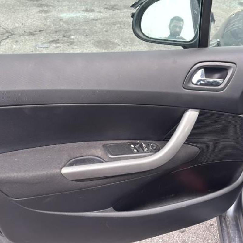 Malle/Hayon arriere PEUGEOT 308 1 Photo n°20