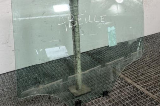 Vitre arriere gauche PEUGEOT 208 1