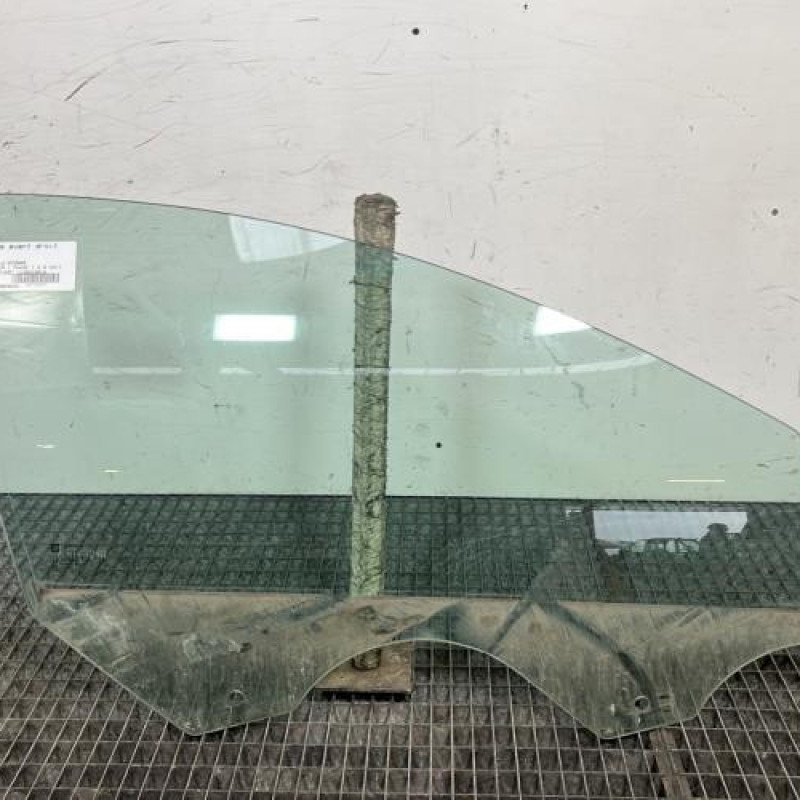 Vitre avant droit OPEL INSIGNIA 1 Photo n°1