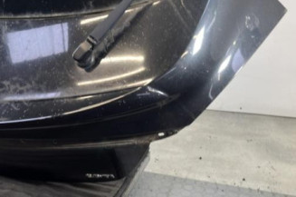 Malle/Hayon arriere OPEL INSIGNIA 1