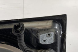 Malle/Hayon arriere OPEL INSIGNIA 1