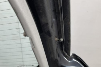 Malle/Hayon arriere OPEL INSIGNIA 1