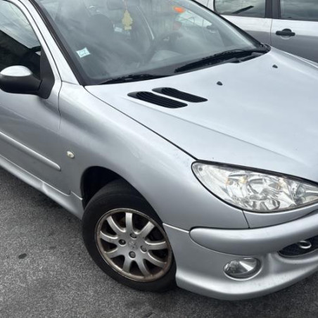 Moteur PEUGEOT 206