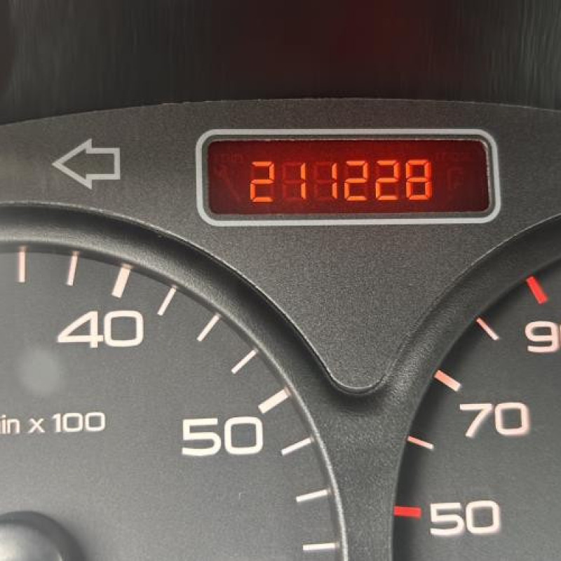 Moteur PEUGEOT 206 Photo n°18