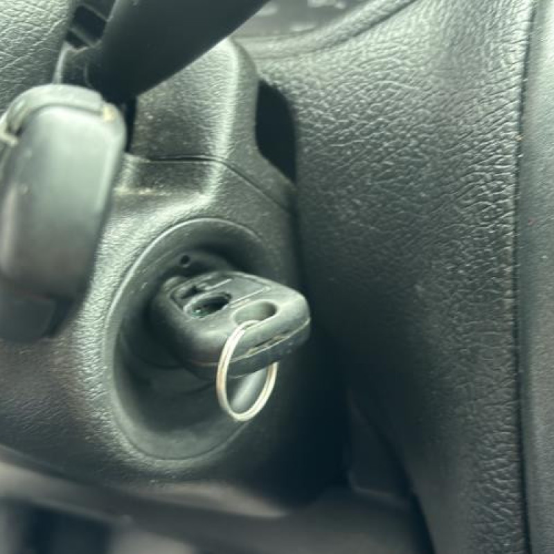 Moteur PEUGEOT 206 Photo n°19