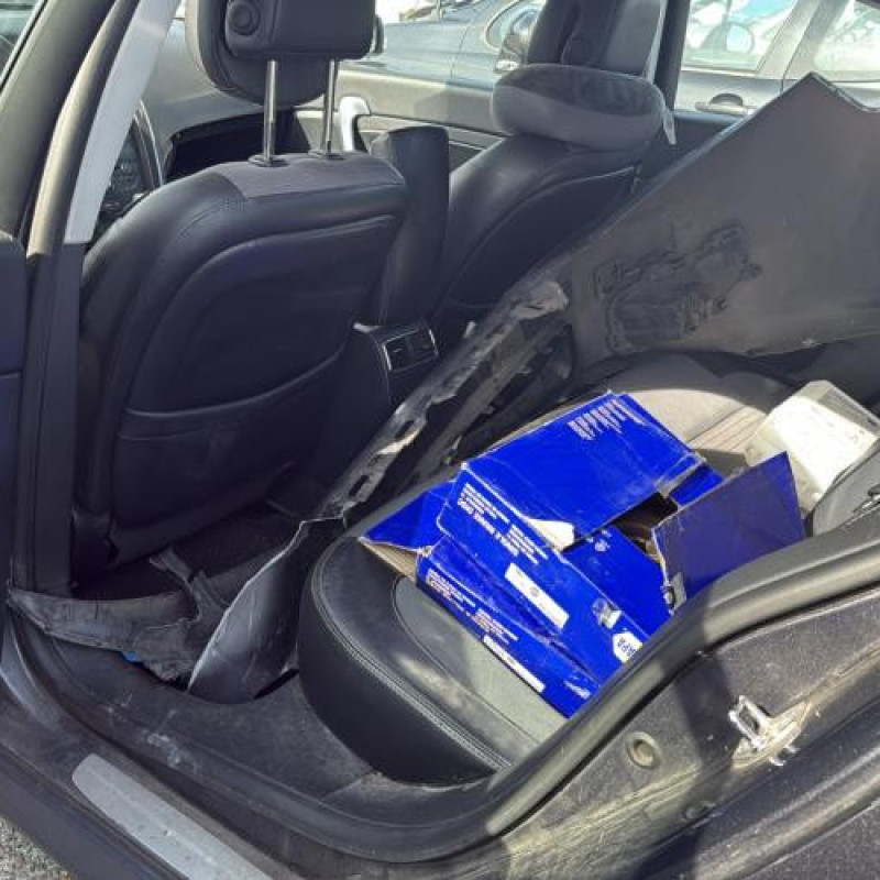 Vitre arriere droit RENAULT LATITUDE Photo n°14