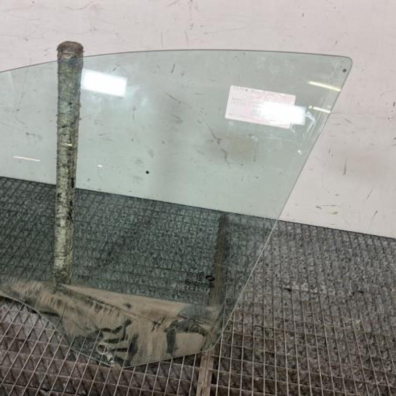 Vitre avant gauche RENAULT LATITUDE Photo n°3