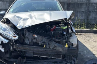 Porte avant gauche FORD FIESTA 6