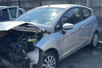 Vitre avant droit FORD FIESTA 6