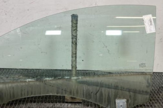 Vitre avant gauche RENAULT LAGUNA 3 Photo n°1