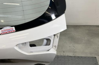 Malle/Hayon arriere TOYOTA YARIS 3