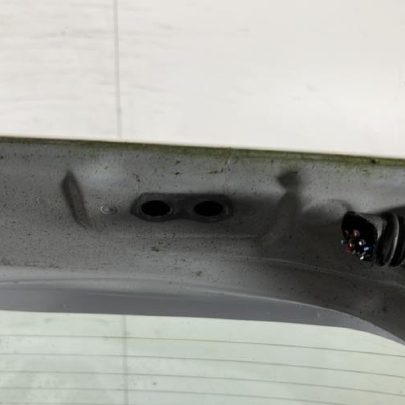 Malle/Hayon arriere TOYOTA YARIS 3 Photo n°7