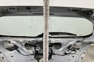 Malle/Hayon arriere TOYOTA YARIS 3