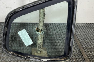 Custode arriere gauche DACIA DUSTER 1