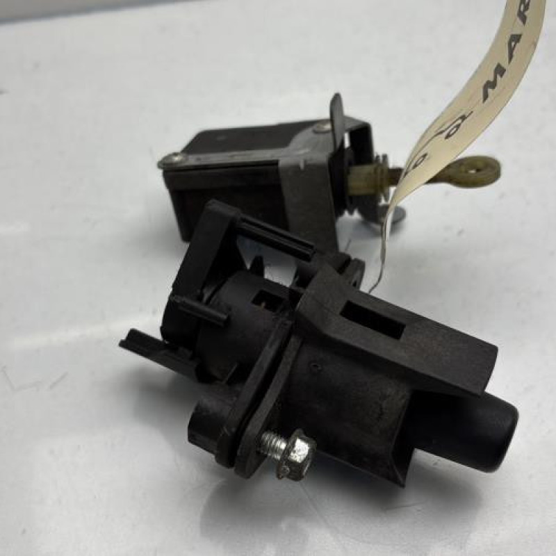 Bouton de coffre CITROEN C1 1 Photo n°3