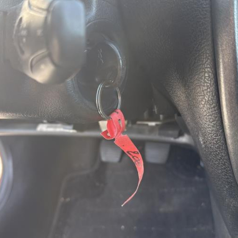 Bouton de warning PEUGEOT 206 Photo n°18