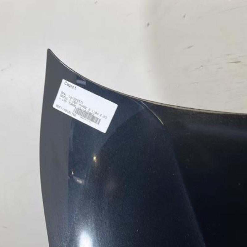 Capot BMW SERIE 1 E87 Photo n°2