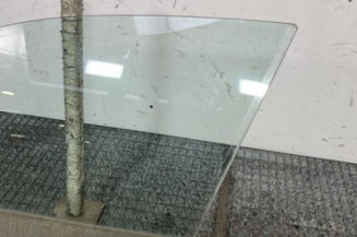 Vitre avant gauche BMW SERIE 1 E87