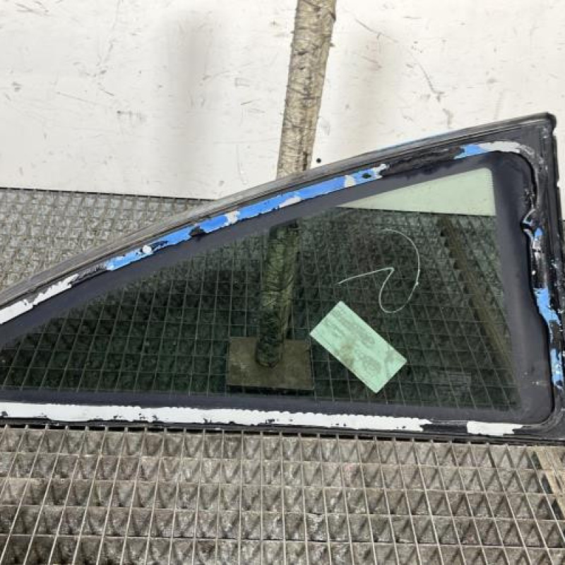 Custode arriere gauche OPEL CORSA E Photo n°4