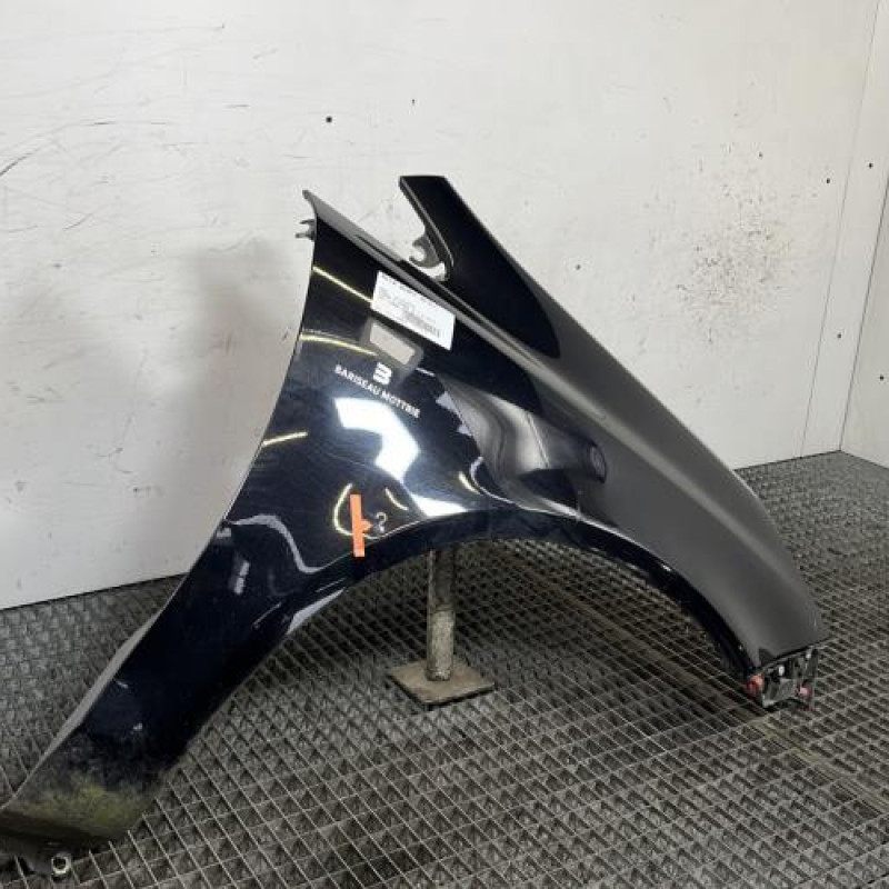 Aile avant droit OPEL CORSA D Photo n°4