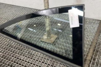 Custode arriere droit OPEL CORSA D